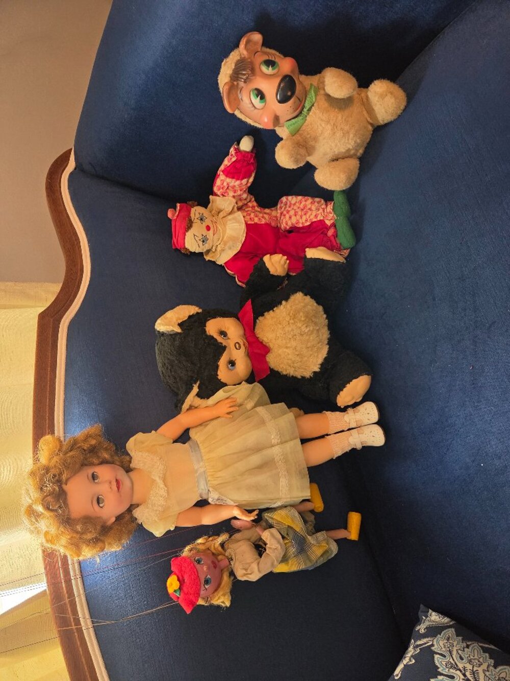 Lot of 5 Vintage 1950's 60's toys. Collectible Fun for your next Halloween party